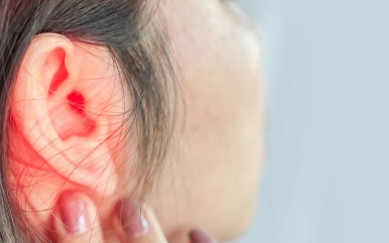 Signs Your Have An Ear Infection - Cover